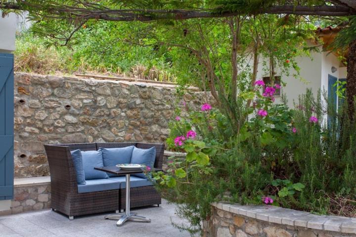 Chorio House Platanias Guest House Vrisai ภายนอก รูปภาพ