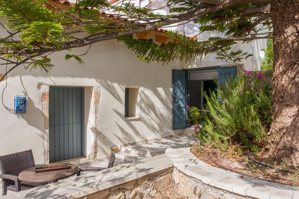 Chorio House Platanias Guest House Vrisai ภายนอก รูปภาพ